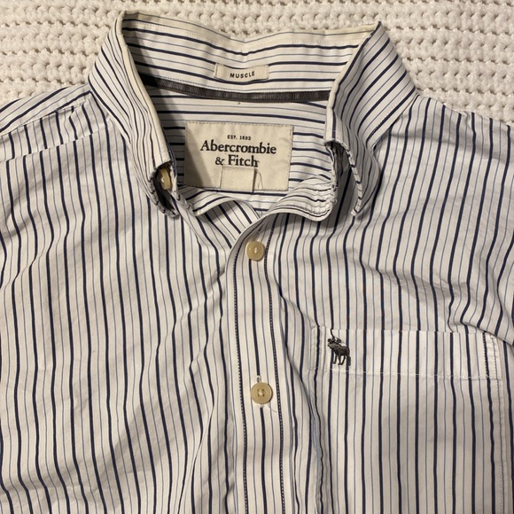 7 long sleeve dress shirts- Medium size - Picture 4 of 8